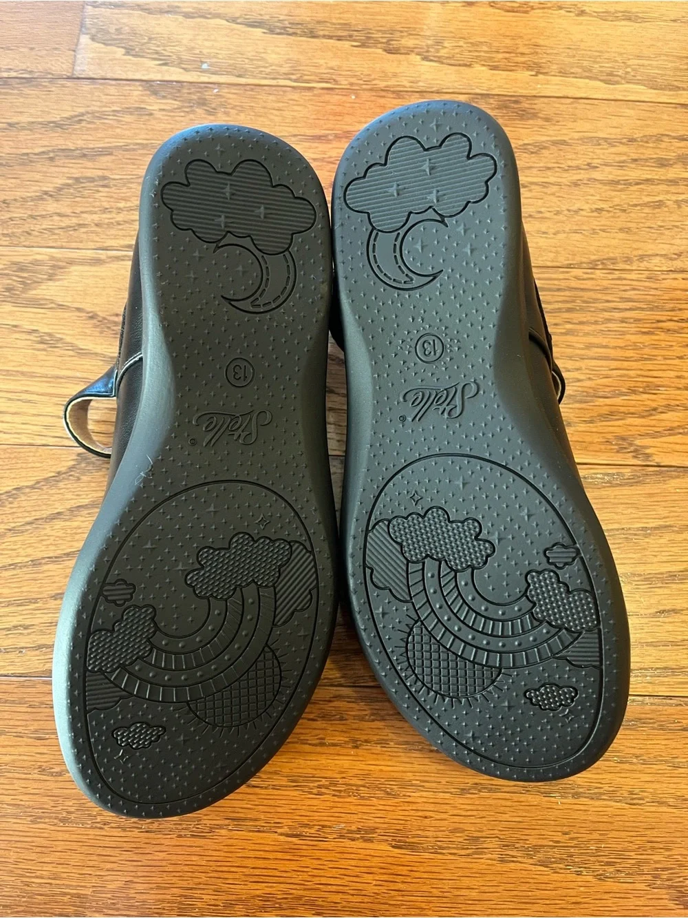 N/A classic black